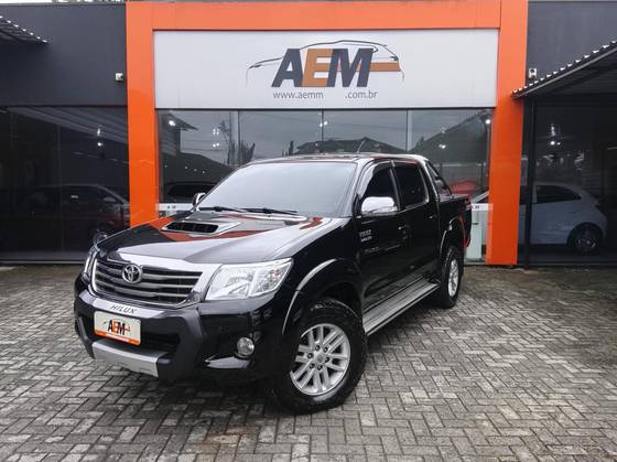 TOYOTA HILUX 3.0 SR 4X4 CD 16V TURBO INTERCOOLER DIESEL 4P AUTOMÁTICO